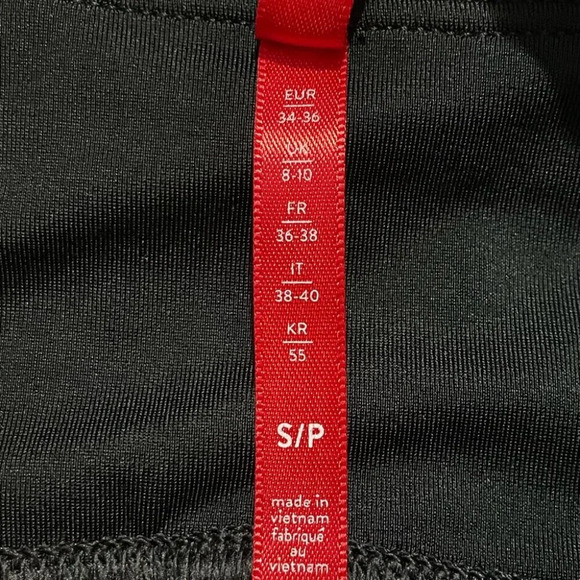 Spanx shape Faux Leather Leggings Black Size Small - Picture 4 of 6